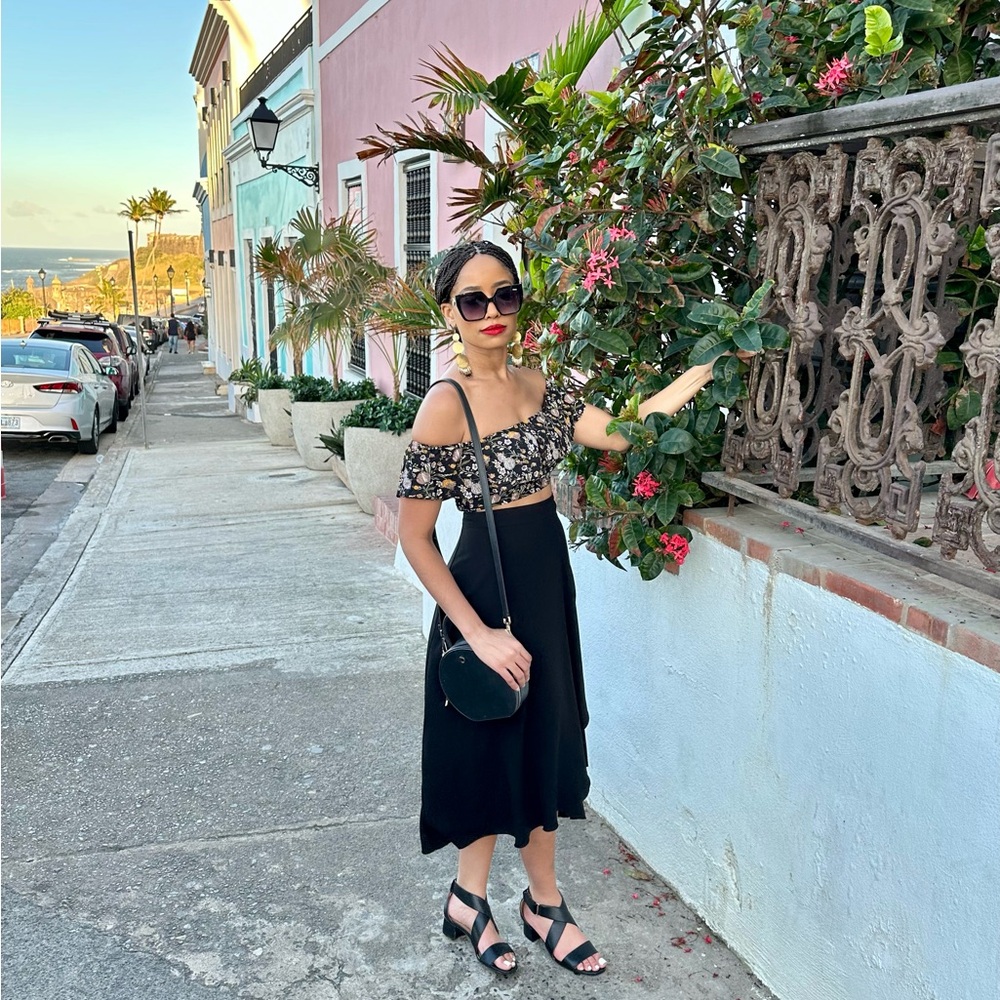 Aritzia Wilfred Black Wrap Skirt